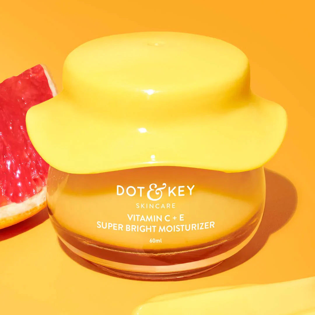 Dot & Key Strawberry Dew Tinted Sunscreen 01 Porcelain + Vitamin C + E Moisturizer